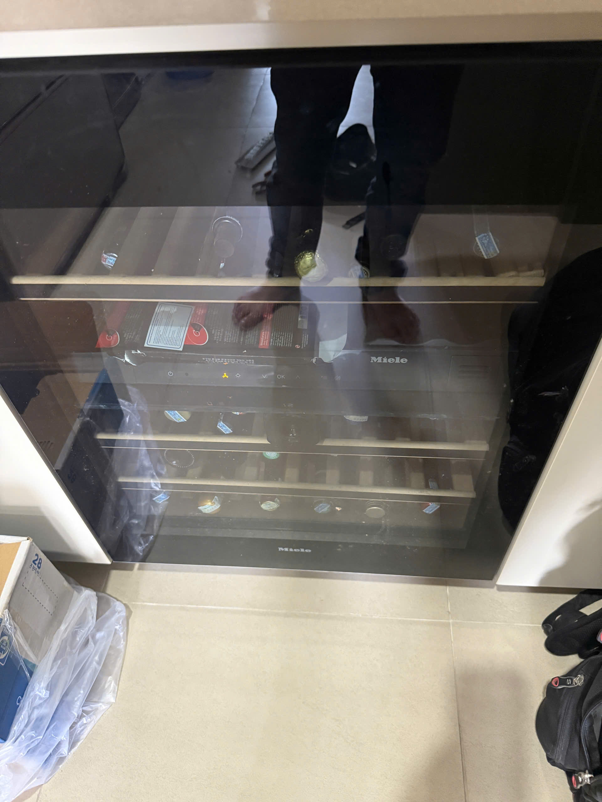 Dịch vụ bảo hành sửa chữa tủ bảo quản rượu vang Miele nhập khẩu chuyên nghiệp tại nhà