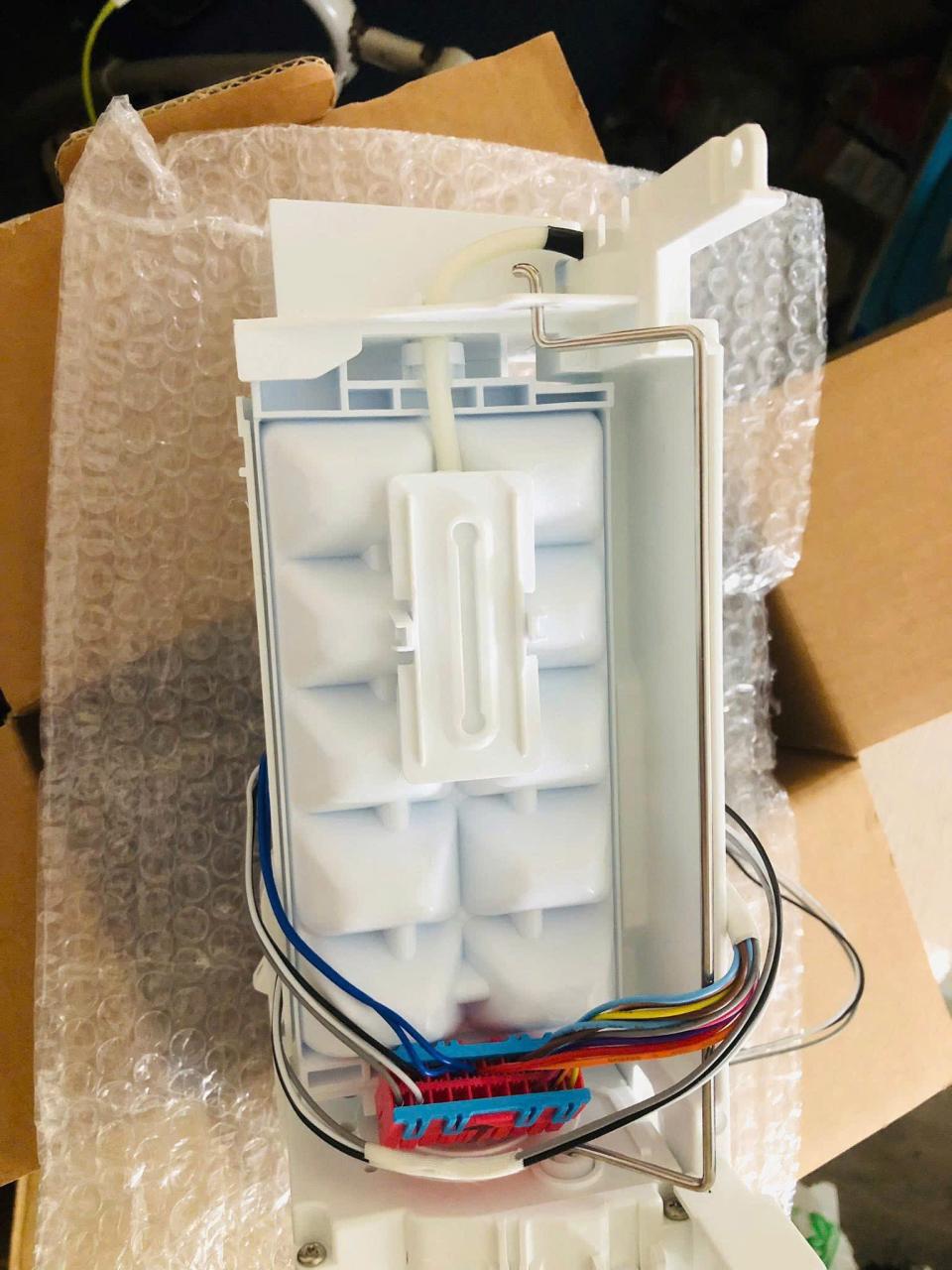 Motor làm đá tự động tủ lạnh LG inveter side by side