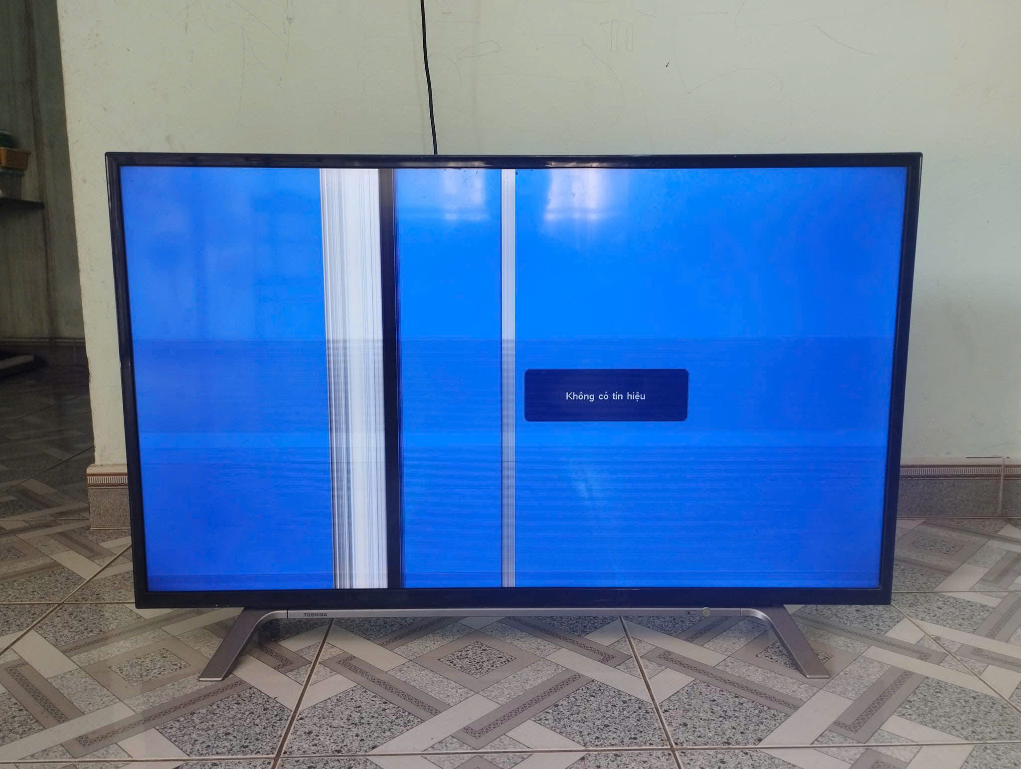 Sửa chữa tivi toshiba sọc kẻ màn hình