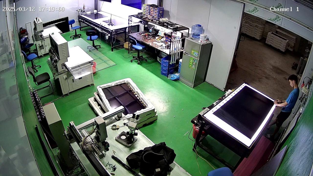 Thay thế linh kiện màn hình tivi toshiba chính hãng